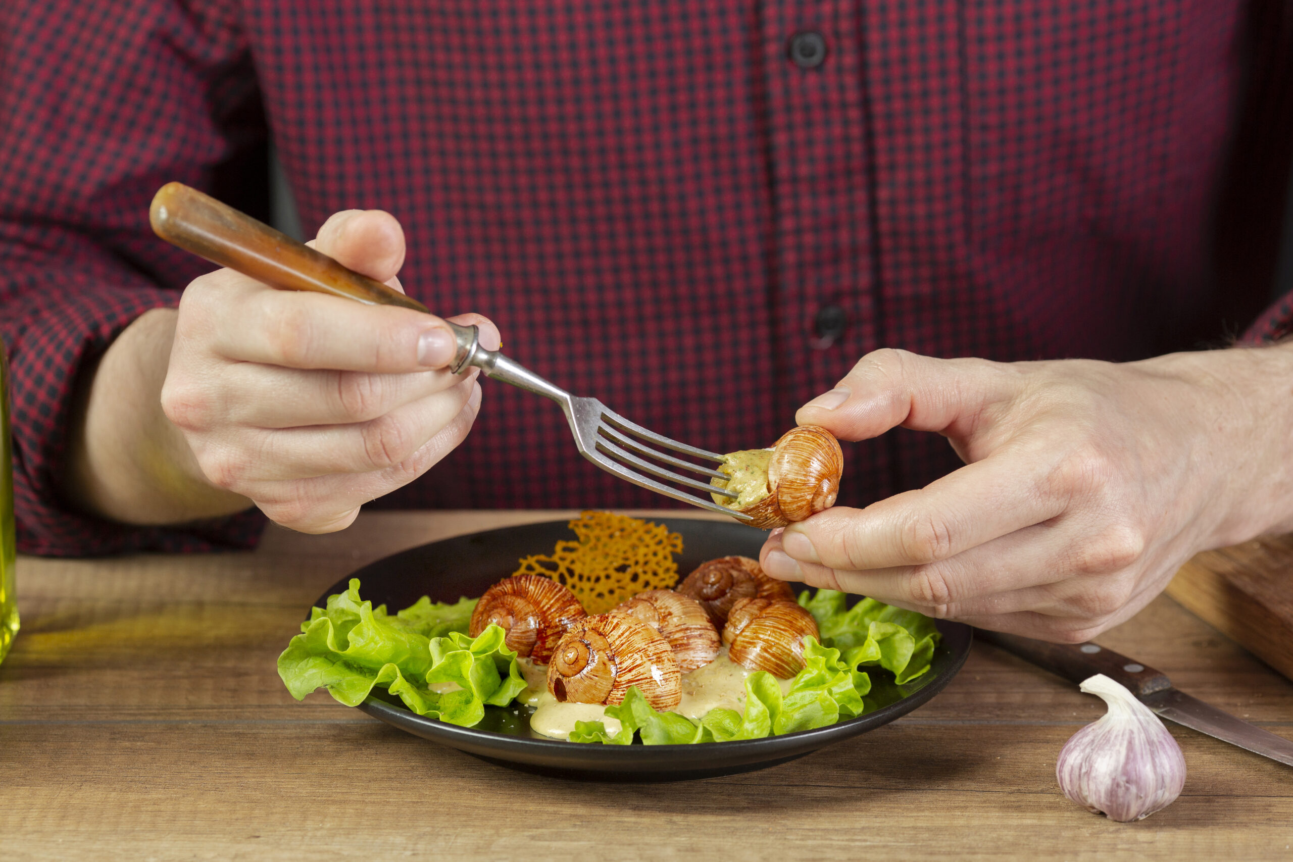 Food Not to Eat After Cataract Surgery: 7 Vital Recovery Secrets